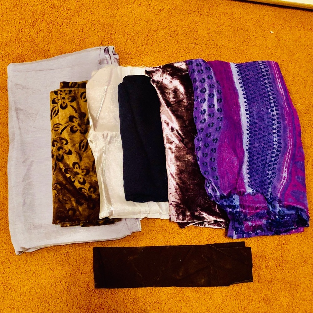 🐚 Bundle of Fabric! Shimmery Velvet & Purple!